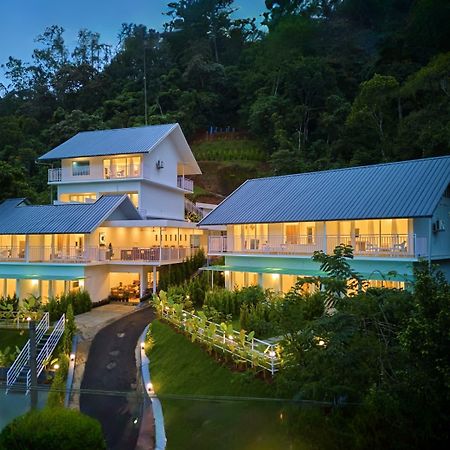 Ice Mist Pool Resort Munnar By Voye Homes Εξωτερικό φωτογραφία