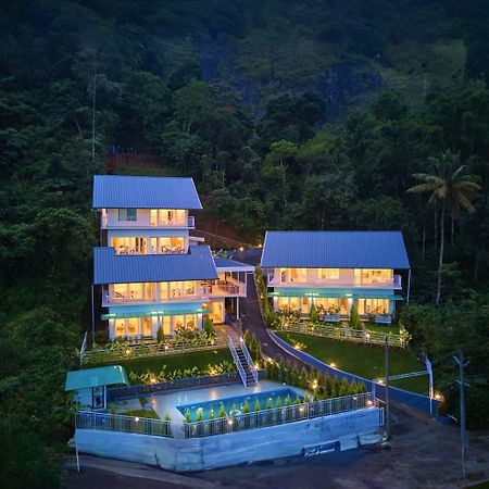 Ice Mist Pool Resort Munnar By Voye Homes Εξωτερικό φωτογραφία