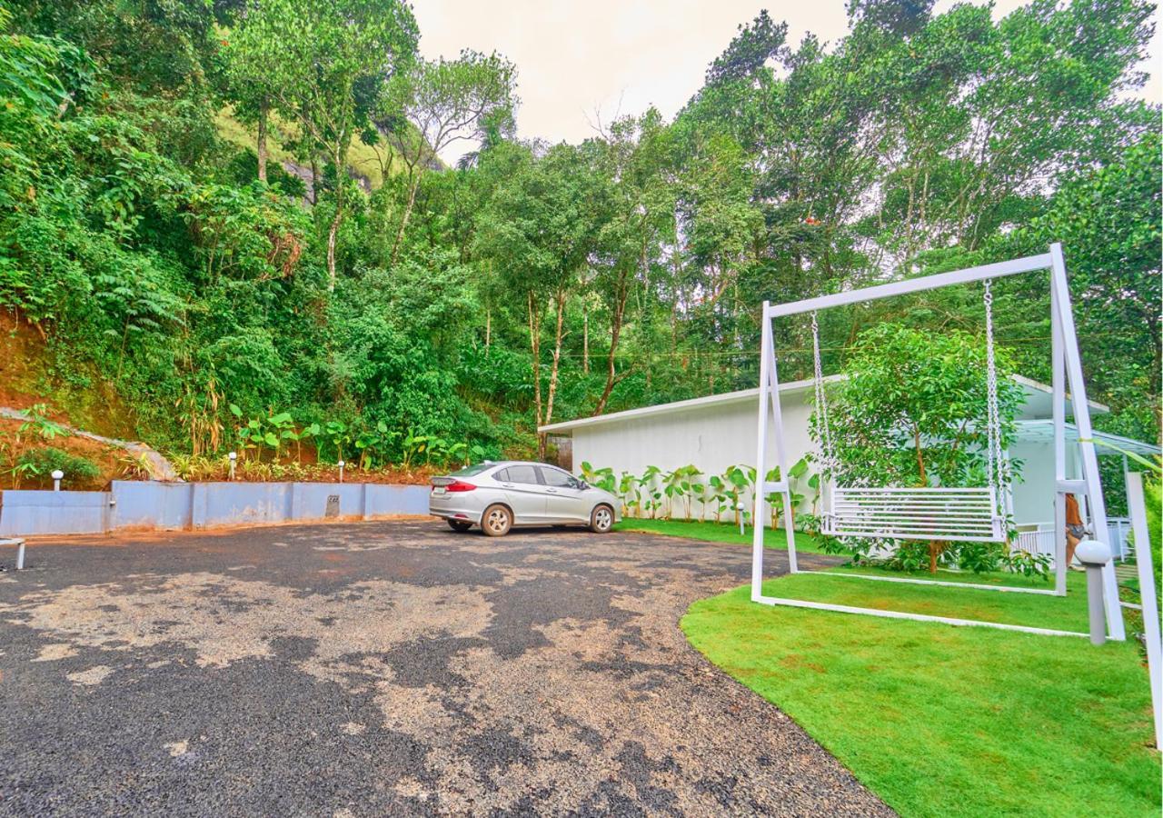 Ice Mist Pool Resort Munnar By Voye Homes Εξωτερικό φωτογραφία