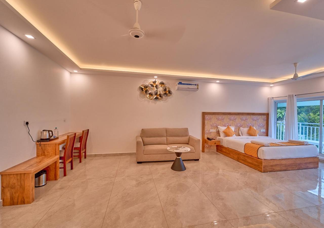 Ice Mist Pool Resort Munnar By Voye Homes Εξωτερικό φωτογραφία