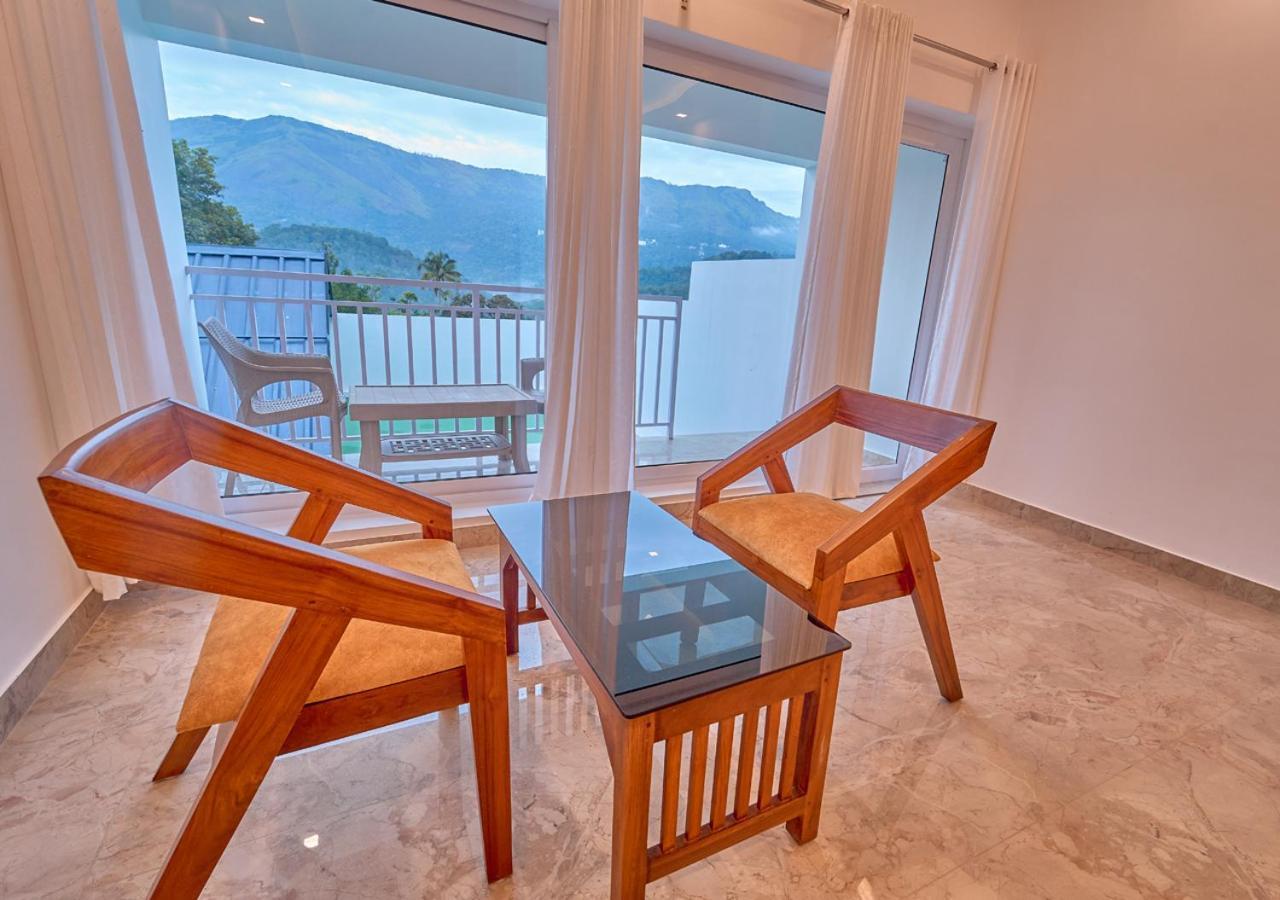 Ice Mist Pool Resort Munnar By Voye Homes Εξωτερικό φωτογραφία