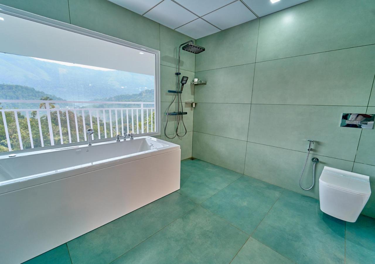 Ice Mist Pool Resort Munnar By Voye Homes Εξωτερικό φωτογραφία