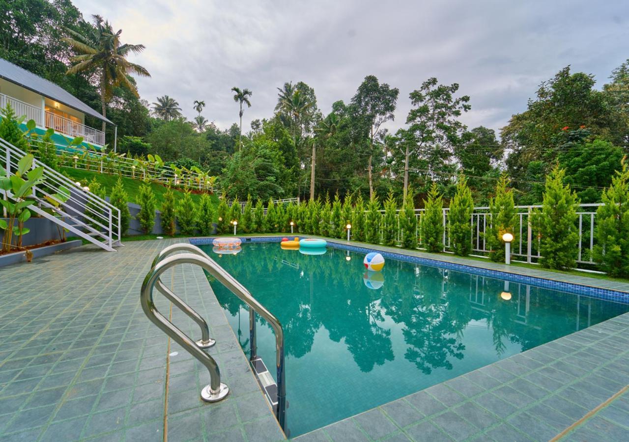Ice Mist Pool Resort Munnar By Voye Homes Εξωτερικό φωτογραφία