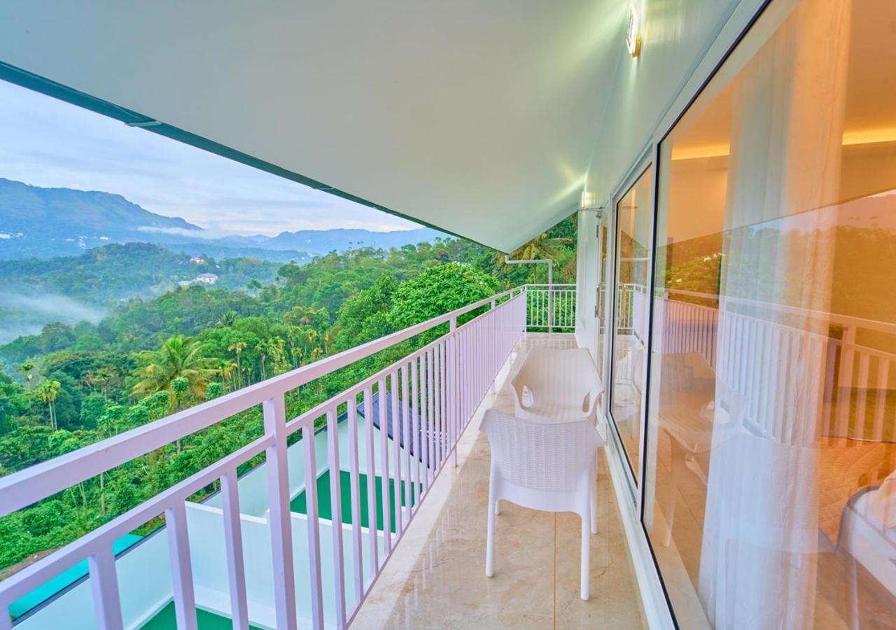 Ice Mist Pool Resort Munnar By Voye Homes Εξωτερικό φωτογραφία